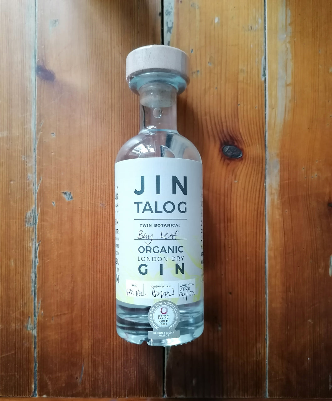 Organic Welsh jin with lemon verbena gin)